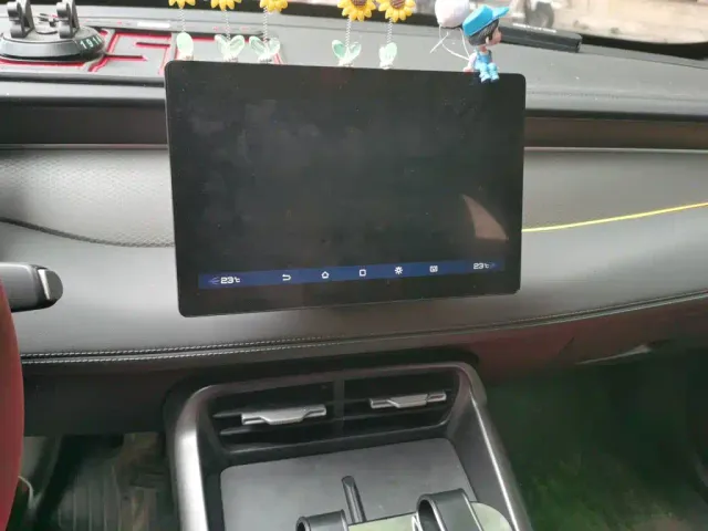 BYD Qin PLUS — Фото автомобиля 9