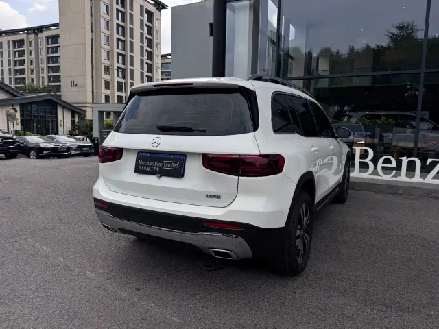 Mercedes-Benz GLB-Class — Фото автомобиля 5