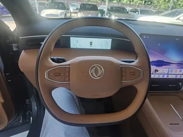 Dongfeng Aeolus L8 — Фото автомобиля 7