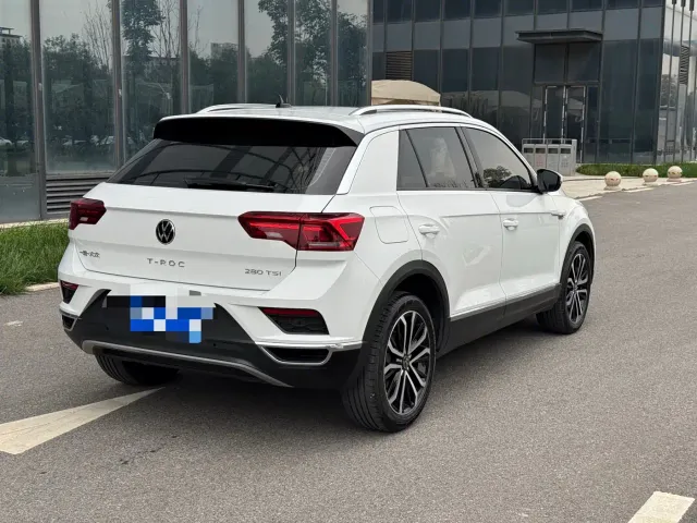 Volkswagen T-Roc — Фото автомобиля 8