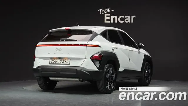 Hyundai Kona SX2 — Фото автомобиля 2