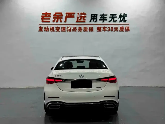 Mercedes-Benz C-Class — Фото автомобиля 8