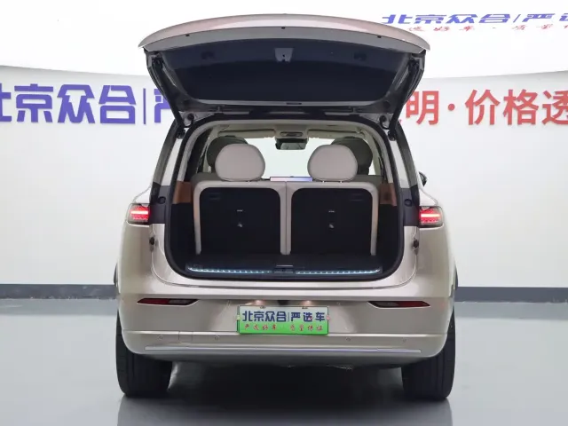 Voyah Auto VOYAH Taisan 2026 Model Base — Фото автомобиля 27
