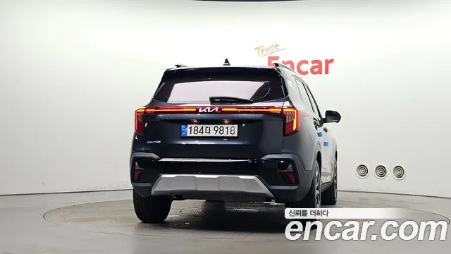Kia Seltos — Фото автомобиля 4