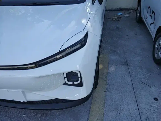 Geely Geometry E Firefly — Фото автомобиля 23