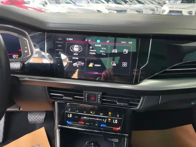 Volkswagen Passat — Фото автомобиля 13