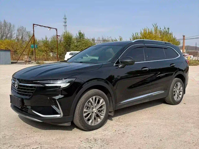 Фотография автомобиля — Buick Envision Plus