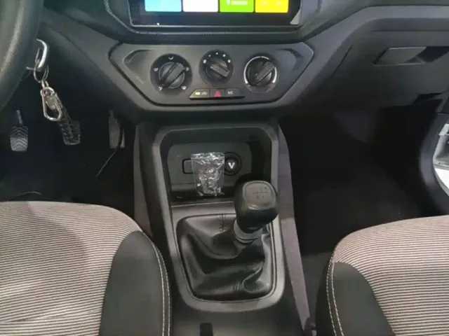 Wuling Hongguang — Фото автомобиля 13