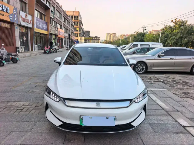 BYD Qin PLUS — Фото автомобиля 2