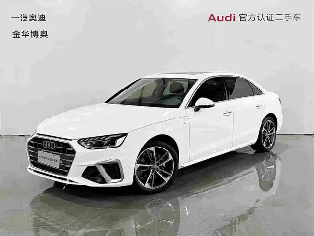 Фотография автомобиля — Audi A4L