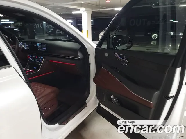 Genesis GV80 — Фото автомобиля 16