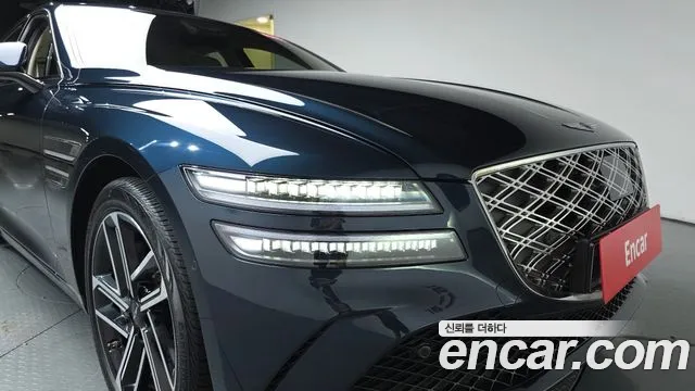 Genesis G80 Бензин 2.5 турбо AWD — Фото автомобиля 16