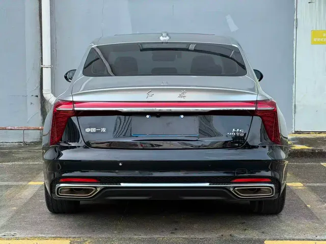 Hongqi H5 — Фото автомобиля 5