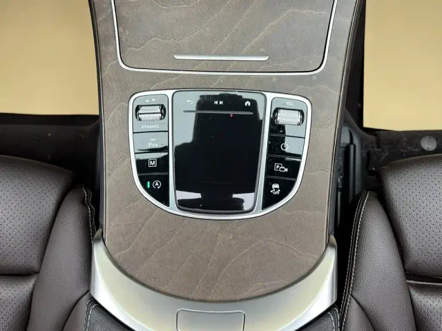 Mercedes-Benz GLC-Class — Фото автомобиля 23