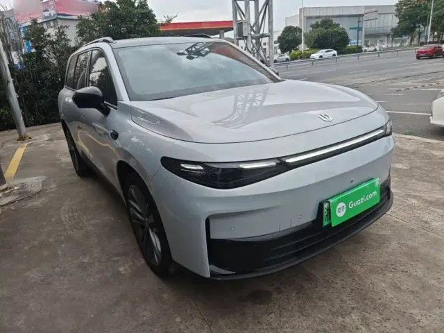 Leapmotor C16 — Фото автомобиля 3
