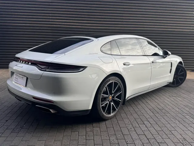 Porsche Panamera — Фото автомобиля 7