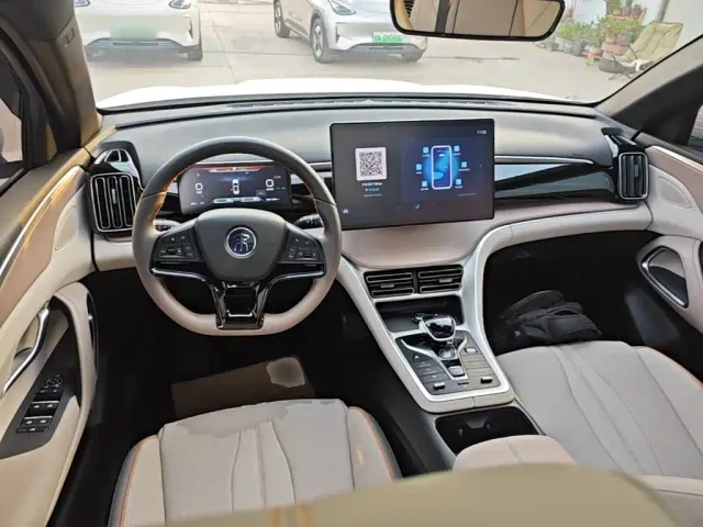 BYD Song Pro — Фото автомобиля 9