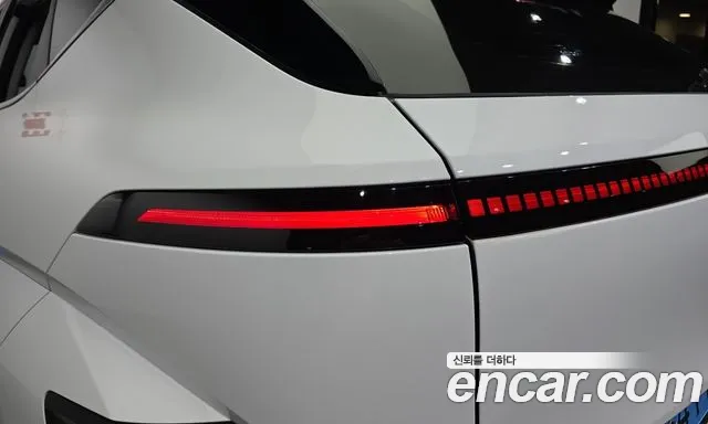 Hyundai Kona SX2 — Фото автомобиля 8
