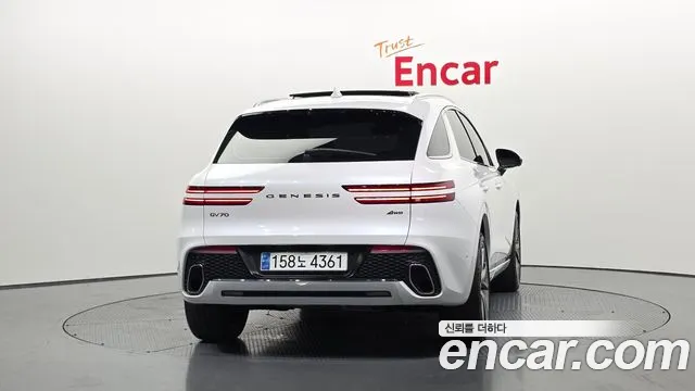 Genesis GV70 3.5T Бензин AWD — Фото автомобиля 4