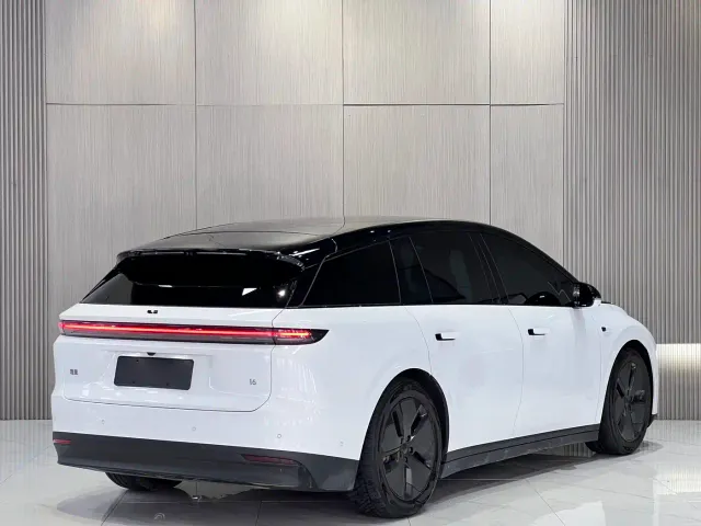 Li Auto i6 — Фото автомобиля 10