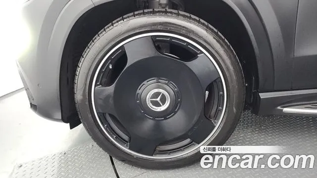 Mercedes-Benz GLS-Class — Фото автомобиля 5