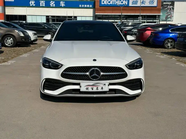 Mercedes-Benz C-Class — Фото автомобиля 12