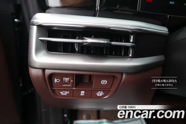 Hyundai Grandeur GN7 — Фото автомобиля 15