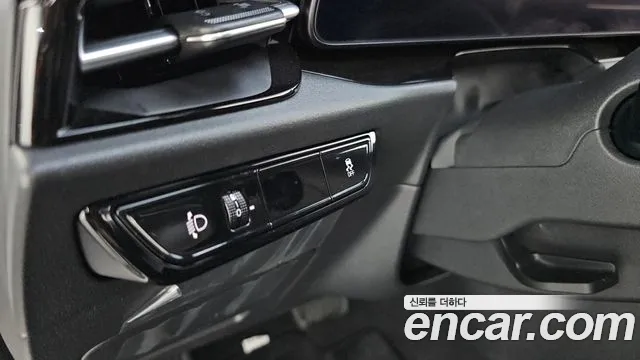 Kia Niro Niro (New) — Фото автомобиля 25