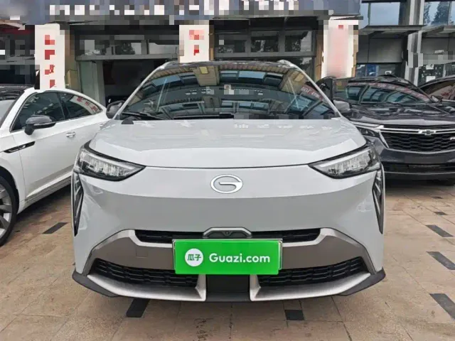 GAC Aion Y — Фото автомобиля 2