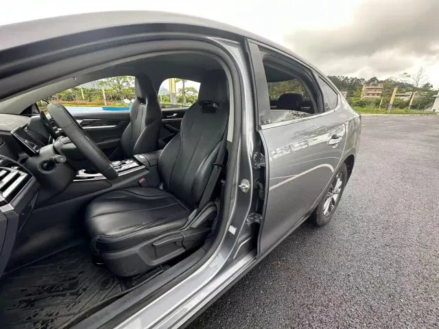 BYD Qin PLUS — Фото автомобиля 10