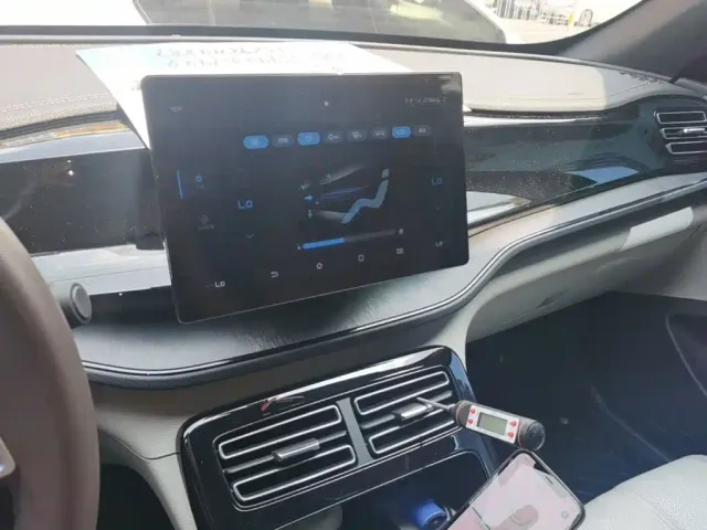 BYD Qin PLUS — Фото автомобиля 12