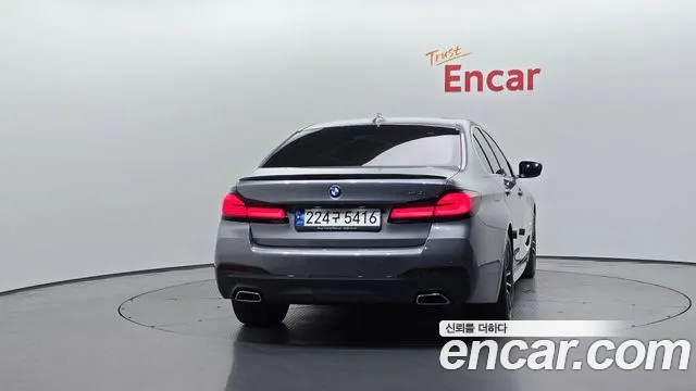 BMW 5-Series 5 серия (G30) 523d M Sport — Фото автомобиля 4