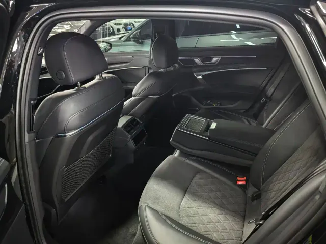 Audi A6L — Фото автомобиля 13
