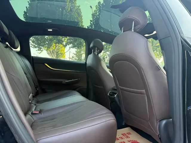 Changan Qiyuan A07 — Фото автомобиля 13