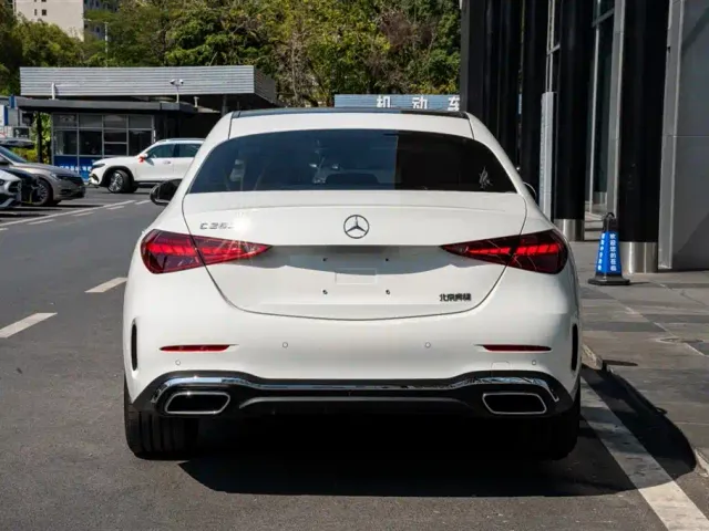 Mercedes-Benz C-Class — Фото автомобиля 5