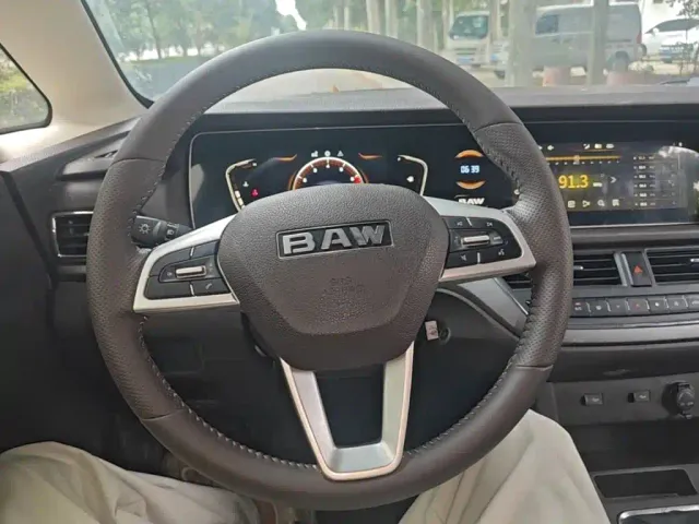 BAW (Beijing Automobile Works) Ruisheng Ace M7 2023 Model 2.0L Long Wheelbase Business 7-Seater — Фото автомобиля 10