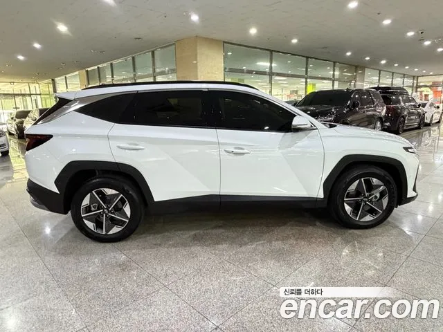 Hyundai Tucson NX4 — Фото автомобиля 5