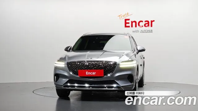 Genesis GV70 — Фото автомобиля 3