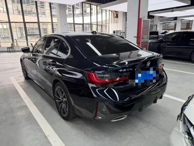 BMW 3 Series — Фото автомобиля 18