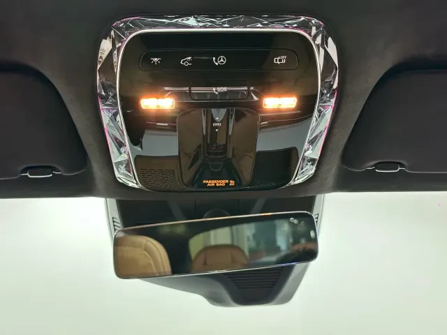 Mercedes-Benz E-Class — Фото автомобиля 25