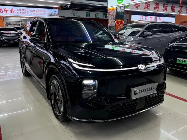 Changan Qiyuan Q07 — Фото автомобиля 3