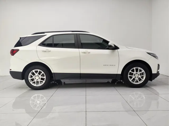 Chevrolet Equinox — Фото автомобиля 9