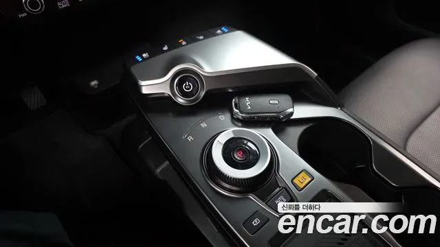 Kia EV6 — Фото автомобиля 8