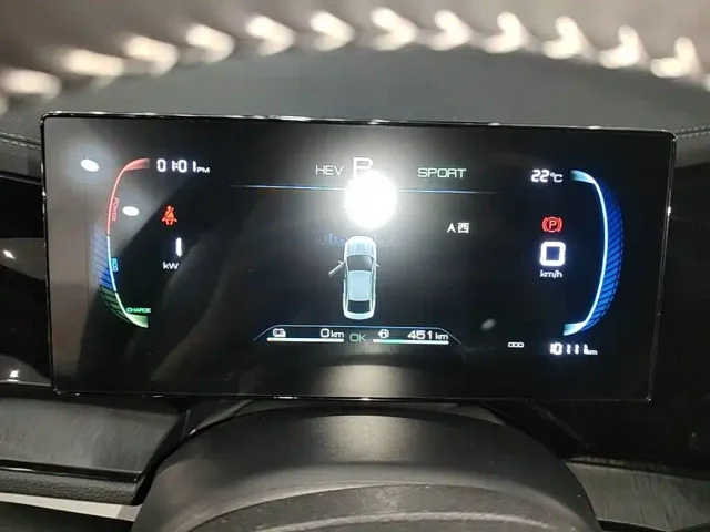 BYD Qin PLUS — Фото автомобиля 11