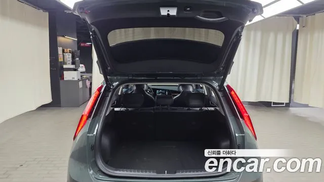 Kia Niro The All New Niro — Фото автомобиля 26