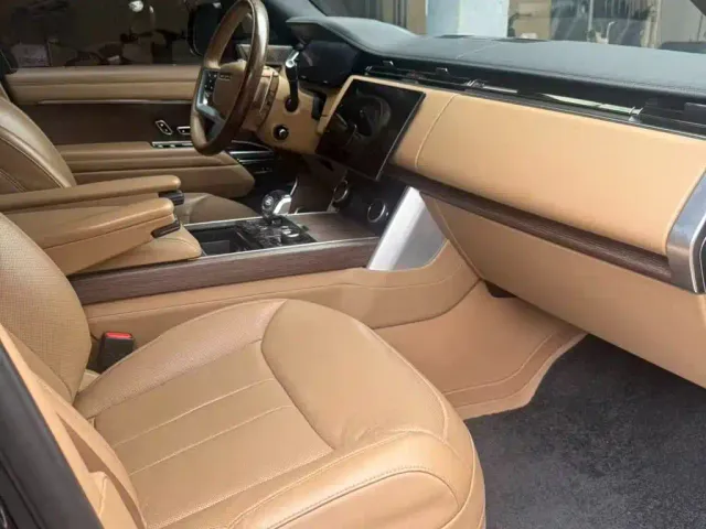 Land Rover Range Rover — Фото автомобиля 6