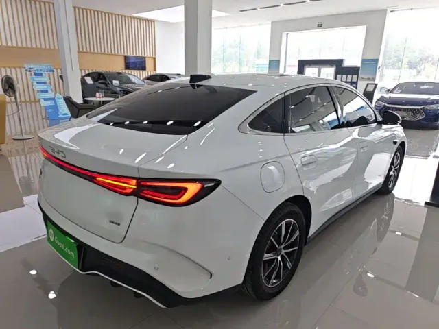 BYD Seal 06 — Фото автомобиля 6