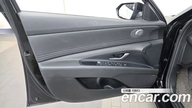 Hyundai Avante — Фото автомобиля 13
