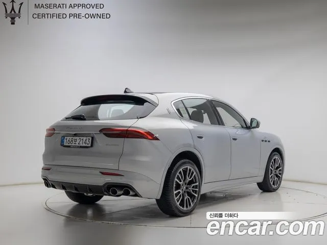 Maserati Grecale — Фото автомобиля 2