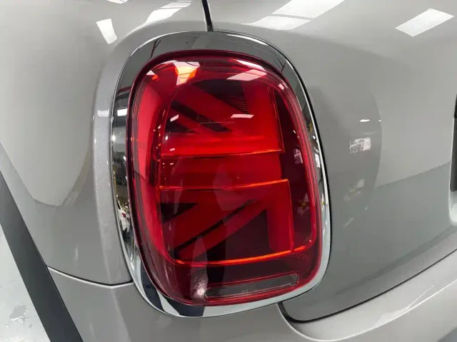 MINI Hatch — Фото автомобиля 14